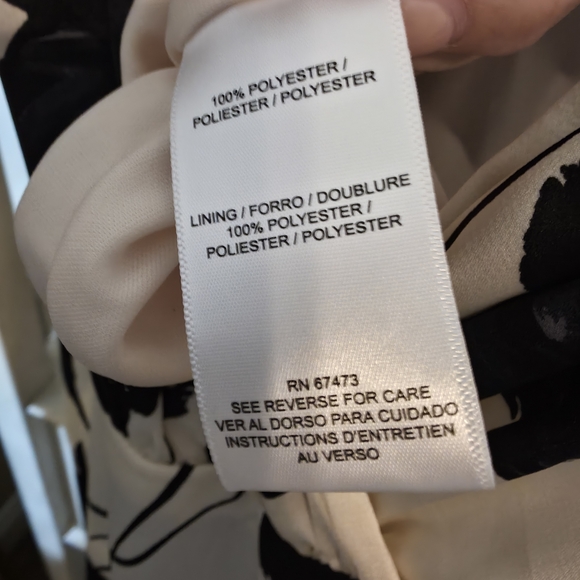 Black and White Floral Dress - Picture 9 of 9